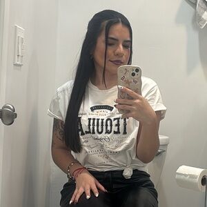 Meet your Posher, Alyssa